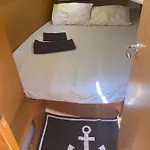 보트호텔 Nautical Nomad
